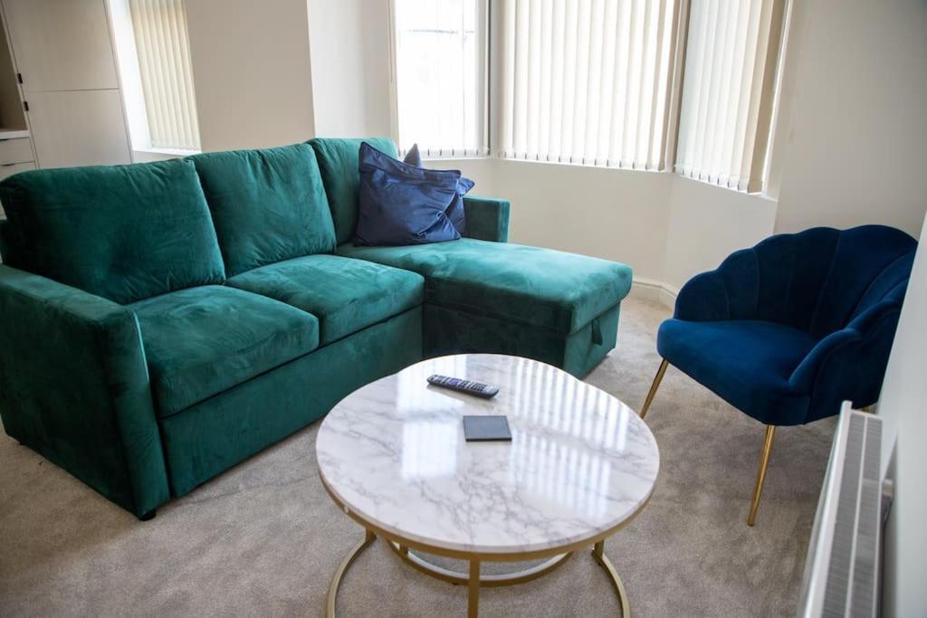 Apartment Balmoral - First Floor - Four Blackpool